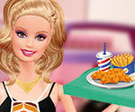 Ubierz Kelnerkę Barbie